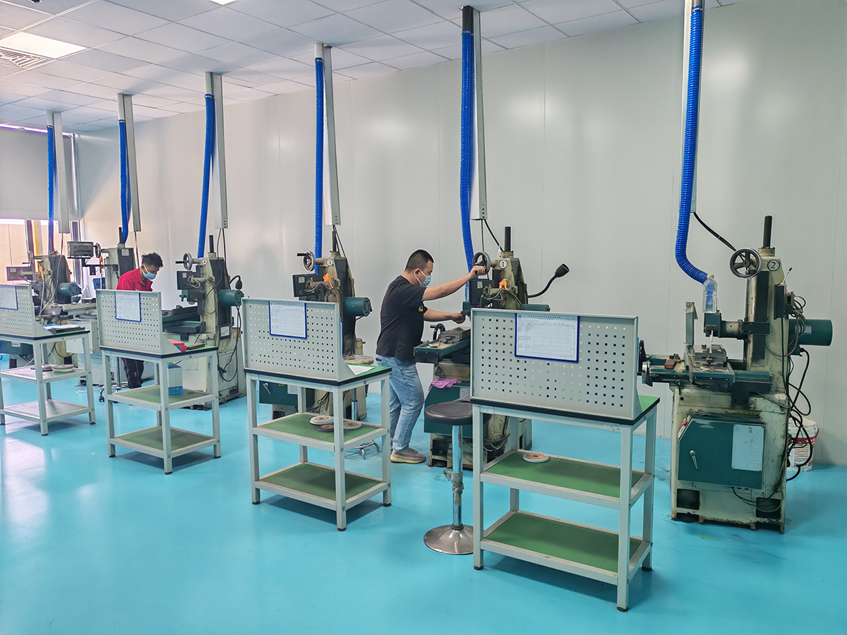 旺磐磨床 5臺 正負0.001MM